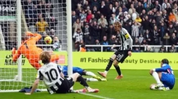 مواجهة قوية.. تعادل يفاجئ تشيلسي أمام نيوكاسل يونايتد بالدوري الإنجليزي